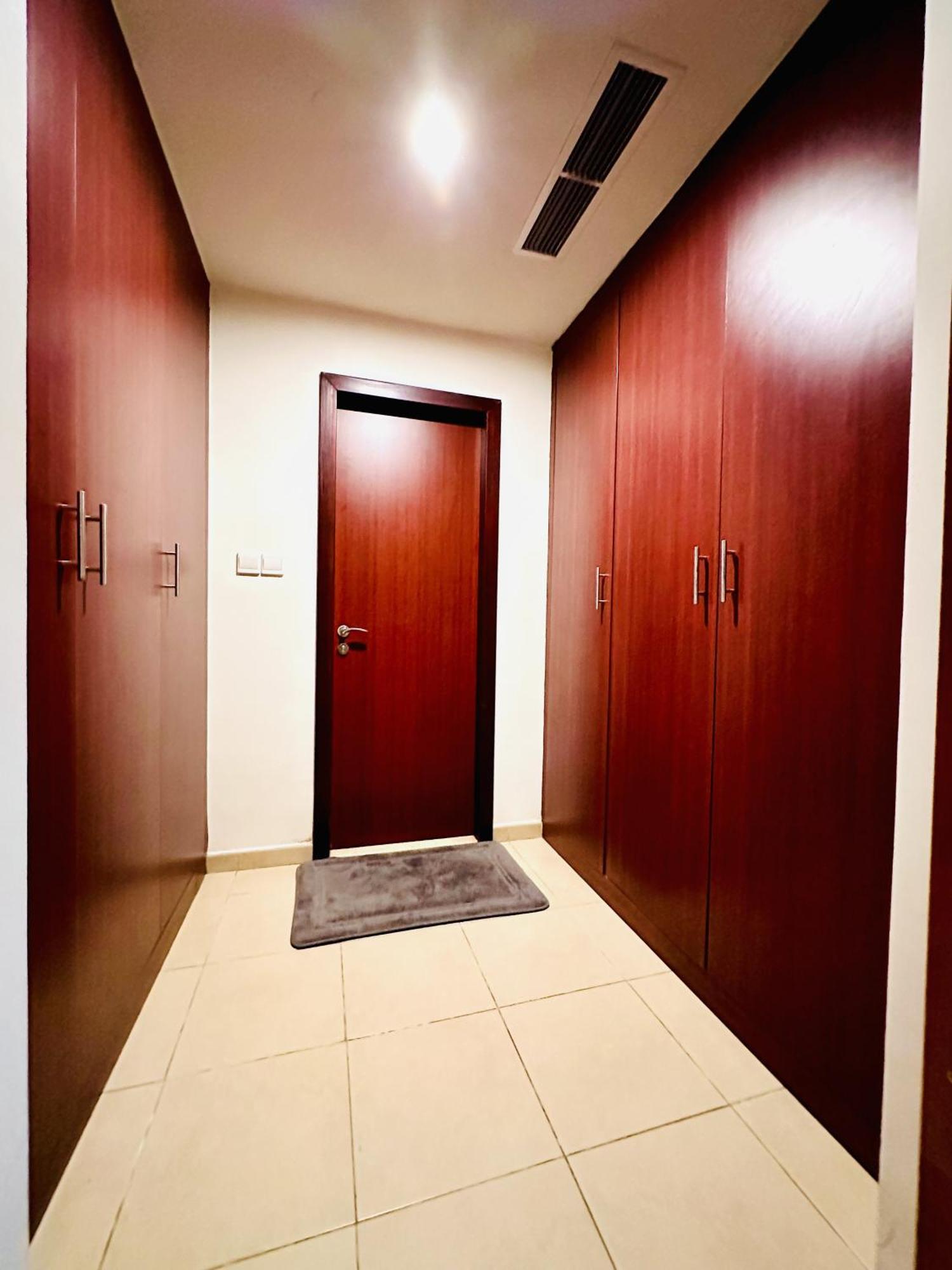 The Aero Hostel Dubaj Zewnętrze zdjęcie